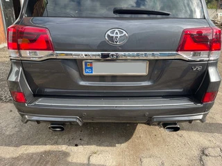 Комплект обвісів 2016-2025 (TRD 2021) Білий колір для Toyota Land Cruiser 200