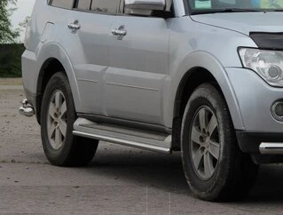 Бічні труби під рідний (2 шт., нерж.) для Mitsubishi Pajero Wagon III