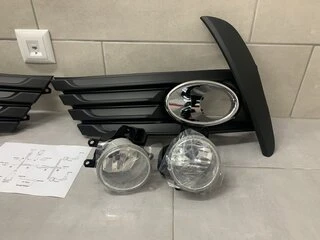 Протитуманки 2017-2019 (галогенні) для Toyota Corolla рр