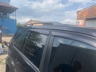 Рейлінги Чорні турецькі Металеві ніжки для Toyota Land Cruiser Prado 120