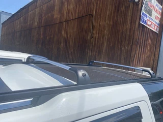 Перемички на оригінальні рейлінги (2 шт) чорні для Land Rover Discovery IV