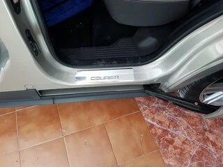 Накладки на пороги OmsaLine (4 шт, нерж) для Ford Courier 2014-2023 рр