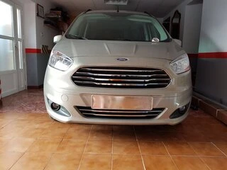 Накладки на бампер (2014-2018, 2 шт, нерж) для Ford Courier рр