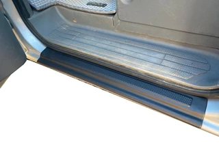 Накладки на пороги EuroCap (2 шт, ABS) для Mercedes Vito / V-class W447 2014- рр