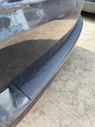 Накладка на задній бампер DDU (1 двері, ABS) для Volkswagen T6