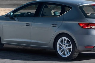 Молдинг бічних стекол (5 дверний, 8 шт, нерж) для Seat Leon 2013-2020 рр