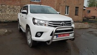 Кенгурятник WT007 (нерж) для Toyota Hilux 2015- рр