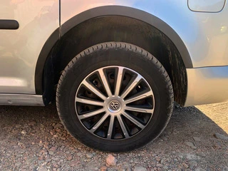 Накладки на арки (чорний мат) Коротка база, 2 бічних (метал) для Volkswagen Caddy 2010-2015 рр