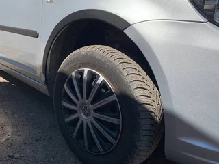 Накладки на арки (чорний мат) Коротка база, 2 бічних (метал) для Volkswagen Caddy 2010-2015 рр