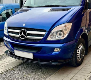 Передня лип накладка 2006-2013 (ABS) для Mercedes Sprinter W906 рр