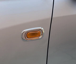 Накладка на поворотник (пласт.) для Honda Civic Sedan VII 2001-2006 рр