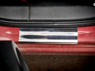 Накладки на пороги (Carmos V2, 4 шт, нерж.) для Nissan Qashqai 2014-2021 рр