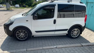 Накладки на арки (4 шт, чорні) 1 двері, ABS пластик для Peugeot Bipper