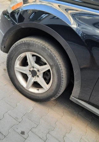 Накладки на арки (4 шт, чорні, ABS-пластик) для Mercedes ML W164