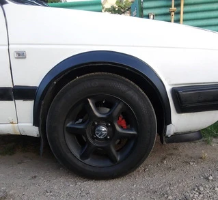 Накладки на арки (4 шт, чорні) для Volkswagen Golf 2