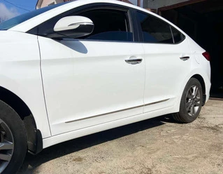 Молдинг (4 шт, нерж) для Hyundai Elantra (AD) 2015-2020 рр