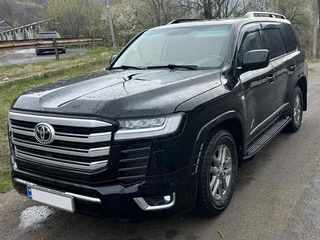 Комплект рестайлінгу на LC 300 High-Line (Повний комплект) для Toyota Land Cruiser 200