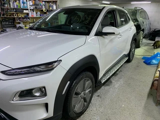 Бокові пороги Оригінальний дизайн (2 шт) для Hyundai Kona 2017-2023 рр