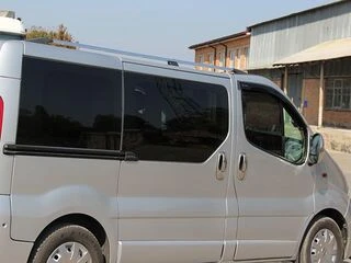 Рейлінги Хром Коротка, чавунні ніжки для Renault Trafic 2001-2015 рр