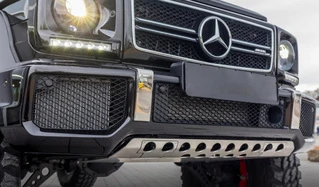 Захист переднього бампера (нержавійка) для Mercedes G сlass W463 1990-2018рр
