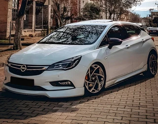 Накладки на дзеркала BMW-Style (2 шт) для Opel Astra K 2016-2021 рр