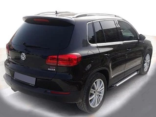 Бокові пороги Allmond Grey (2 шт., алюм) для Volkswagen Tiguan 2007-2016 рр