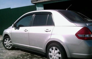 Вітровики SD (4 шт, HIC) для Nissan Tiida 2004-2011 рр