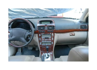 Накладки на панель Small Дерево для Toyota Avensis 2003-2009 рр