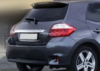 Накладка над номером (нерж) для Toyota Auris 2007-2012 рр