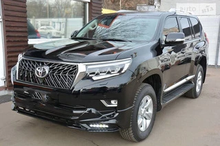 Накладки на передній і задній бампер TRD (2017-) Білий колір для Toyota Land Cruiser Prado 150