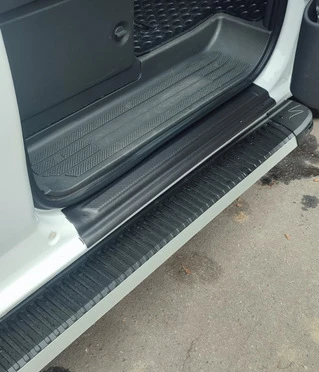 Накладки на пороги EuroCap (2 шт, ABS) для Mercedes Vito W639 2004-2014 рр