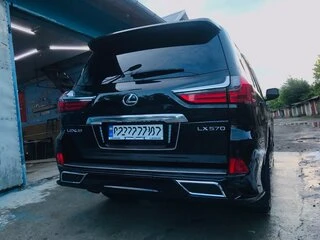 Накладка на торець заднього бампера (2016-2025, 2 шт) для Lexus LX570/450d
