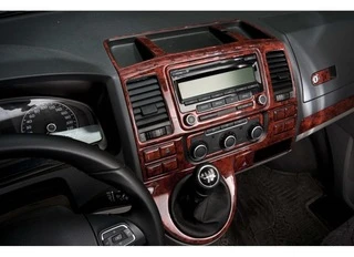 Накладки на панель Дерево для Volkswagen T5 2010-2015 рр