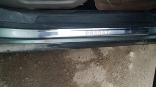 Накладки на пороги Carmos V2 (4 шт, нерж) для Volkswagen Passat B6 2006-2012рр