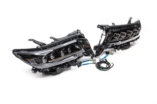 Передня оптика Lexus-design 4-LED V1 (2017-2025, 2 шт) для Toyota Land Cruiser Prado 150