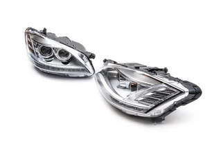 Фари передні рестайлінг (комплект) для Mercedes S-сlass W221