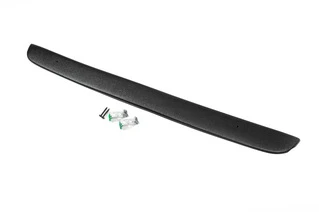 Зимова середня накладка на решітку (зверху номера) 2001-2007, Глянцева для Renault Trafic рр