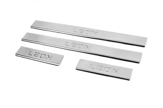 Накладки на пороги Carmos V2 (4 шт, нерж) для Seat Leon 2013-2020 рр