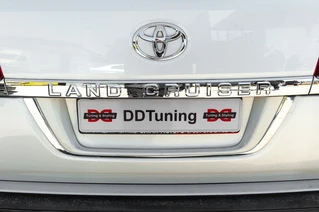 Підставка під номер стандарт Біла для Toyota Land Cruiser 200