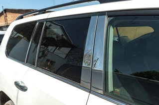 Повна окантовка вікон і на стійки (нерж) для Toyota Land Cruiser 200