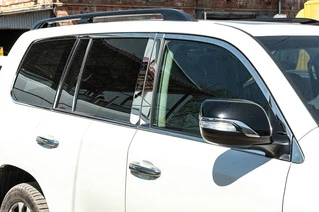 Повна окантовка вікон і на стійки (нерж) для Toyota Land Cruiser 200