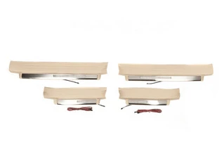 Пороги з підсвічуванням (бежеві) для Toyota Land Cruiser Prado 150