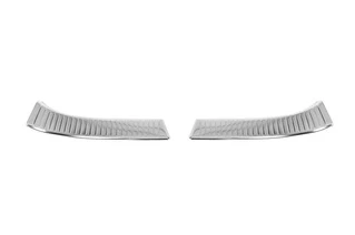 Накладка на задній поріг Carmos (нерж) для Nissan Qashqai 2021- рр