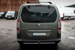 Накладка на стопи Кутові (2шт, пласт) для Peugeot Partner Tepee 2008-2018 рр