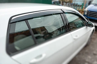 Вітровики з хромом HB (4 шт, Niken) для Volkswagen Golf 7/E-Golf