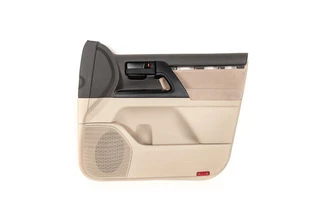 Обшивка дверей без дерев&rsquo;яної вставки (1 шт) для Toyota Land Cruiser 200