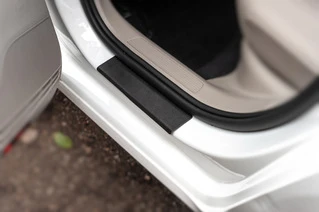 Накладки на пороги ABS DDU (4 шт, пласт.) для Volkswagen Golf 7/E-Golf