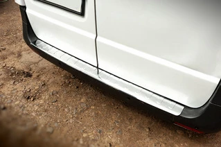 Накладка на задній бампер Carmos (нерж) для Mercedes Vito / V-class W447 2014- рр