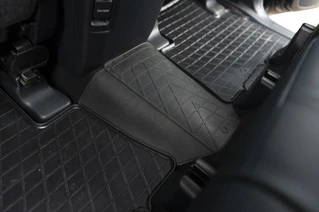 Задня перемичка килимок (Stingray Premium) для Toyota Land Cruiser Prado 150