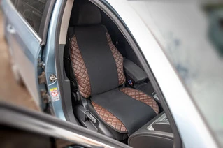 Накидка на сидіння ECO і тканина (1 шт, Коричневий з чорною ниткою-2025 тканина)